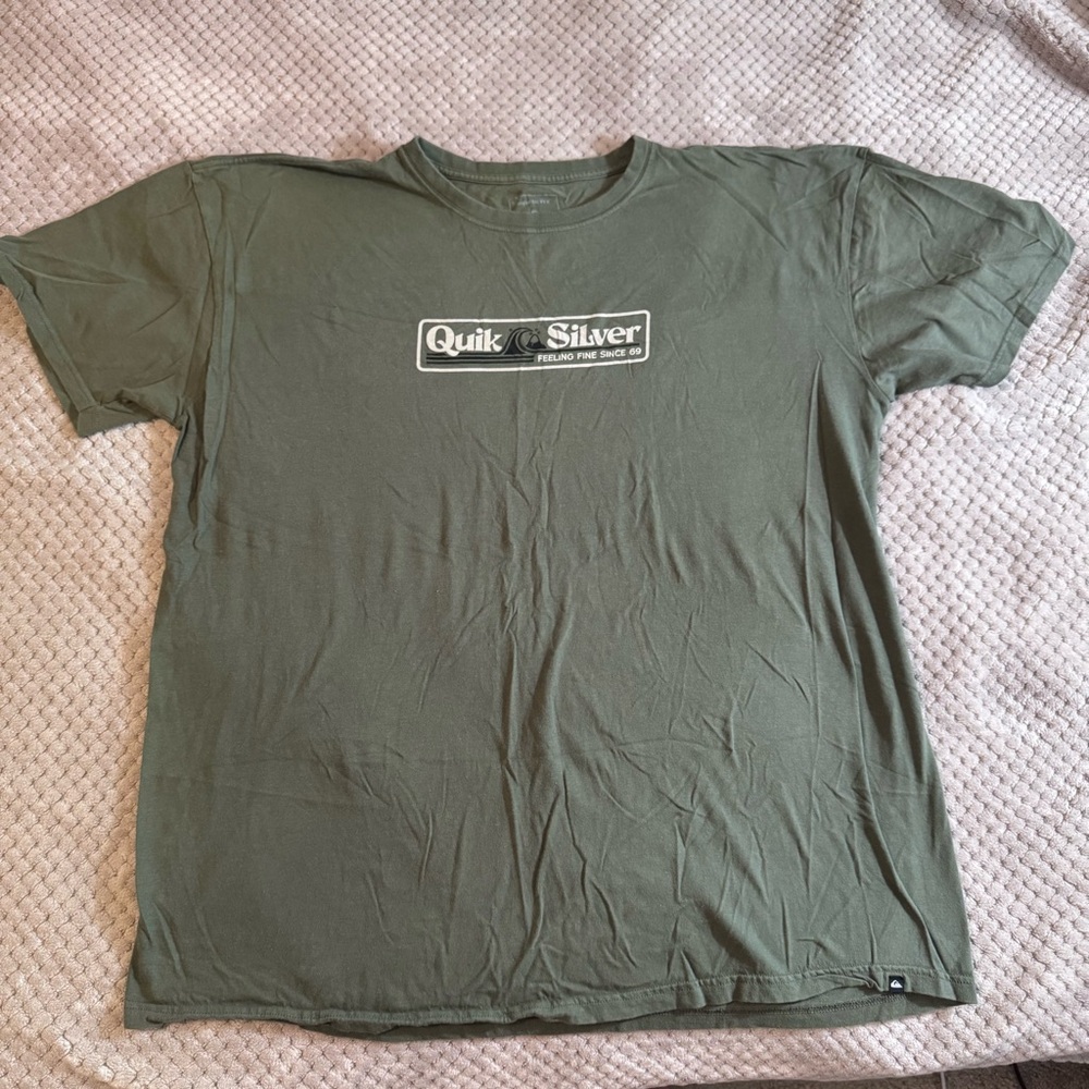 Quiksilver Green Short Sleeve Tee